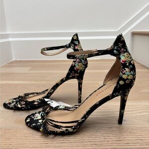 Who What Wear Black Floral Ankle-Strap Heels - Size 11